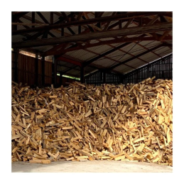 3 corde de bûches – 30cm – En vrac (1,98M3) – Chêne/Hêtre/Charme
